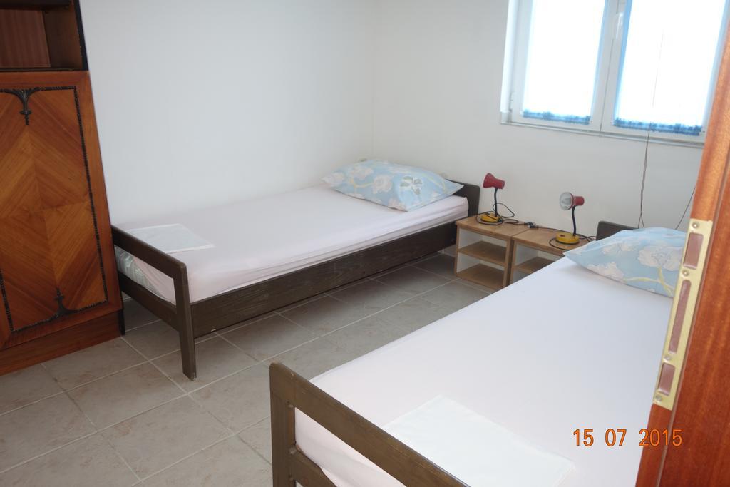 Apartments Mistral أوروبيتش الغرفة الصورة