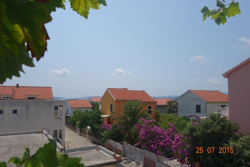 Apartments Mistral أوروبيتش الغرفة الصورة