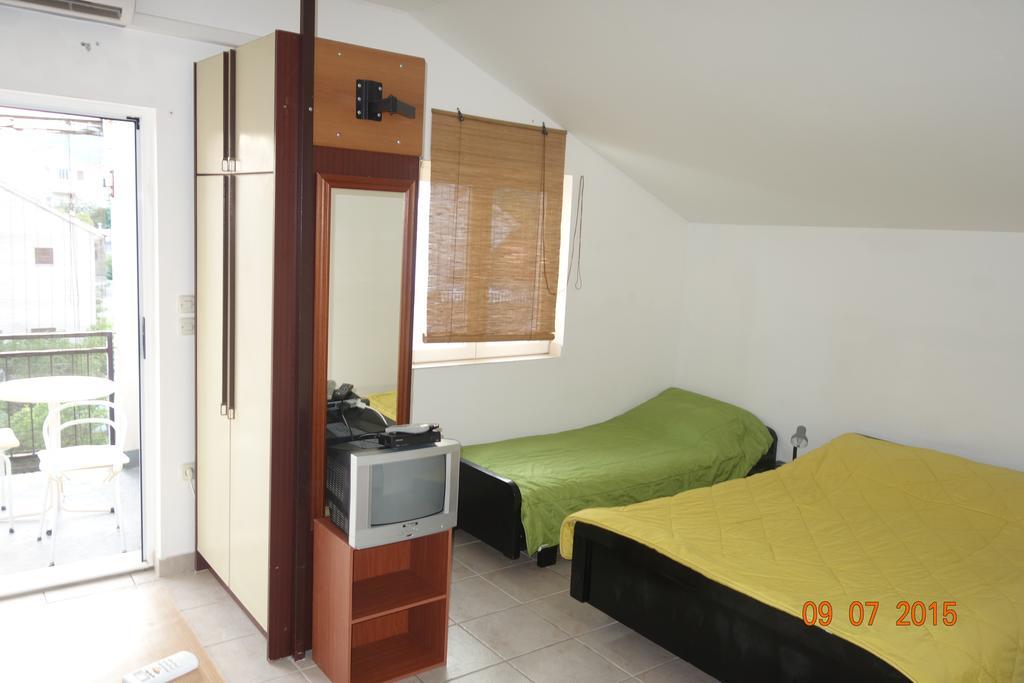 Apartments Mistral أوروبيتش الغرفة الصورة