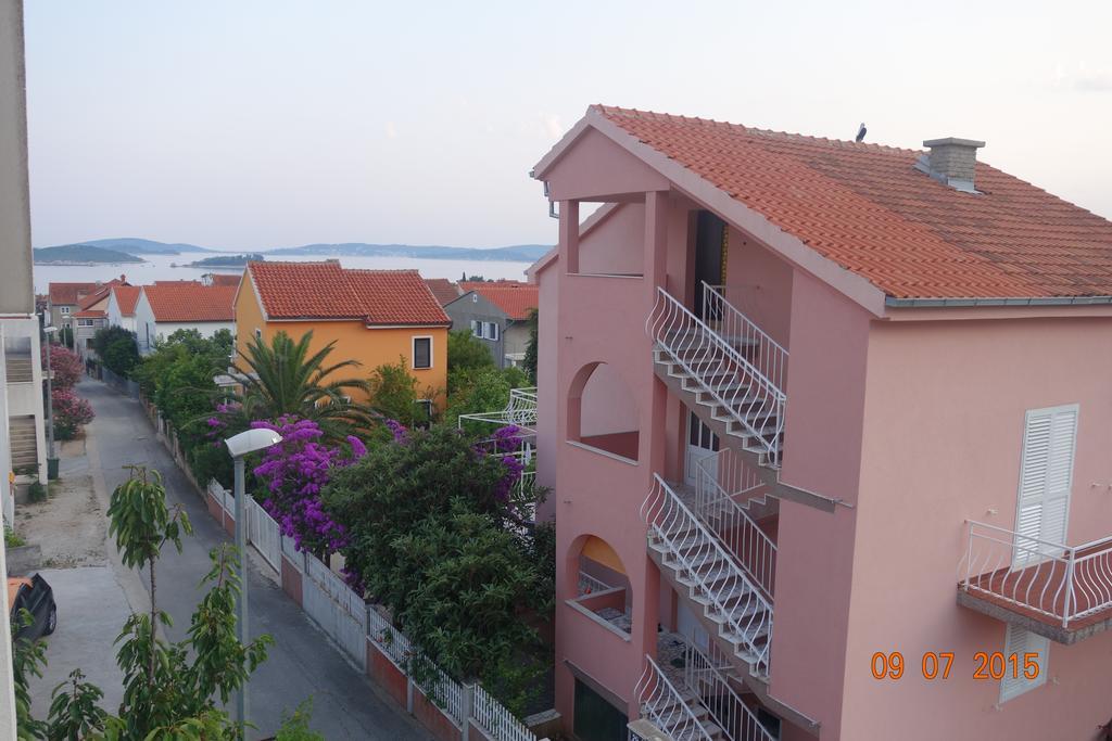 Apartments Mistral أوروبيتش الغرفة الصورة