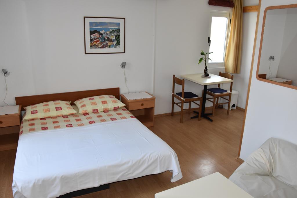 Apartments Mistral أوروبيتش المظهر الخارجي الصورة