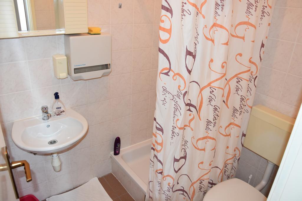 Apartments Mistral أوروبيتش المظهر الخارجي الصورة